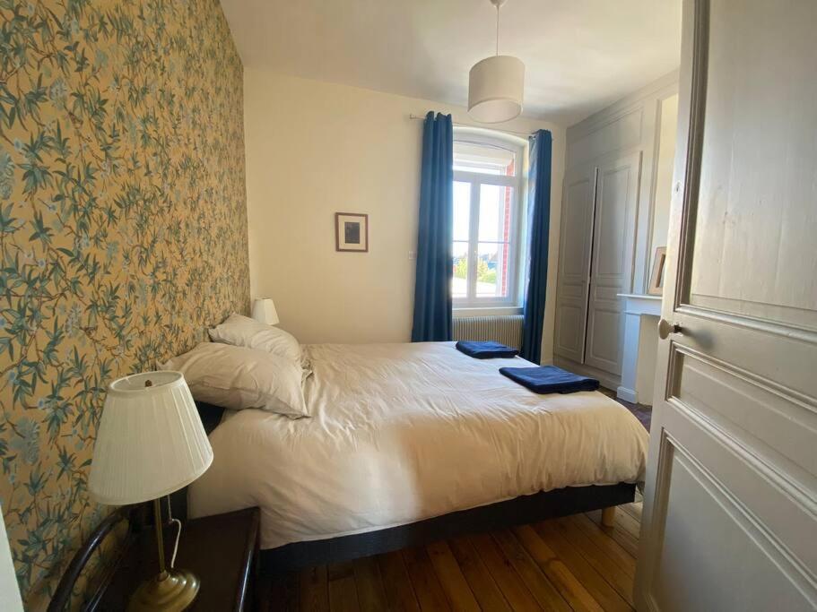 Maison De Charme - 4 Chambres - Courette & Parking Gratuit Amiens Extérieur photo