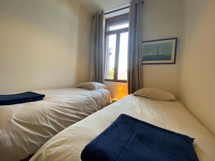 Maison De Charme - 4 Chambres - Courette & Parking Gratuit Amiens Extérieur photo